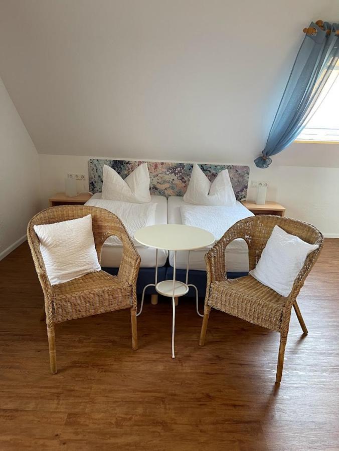 Zum Schwanen Garni Hotel Buggingen Ngoại thất bức ảnh